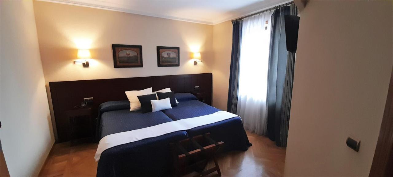 Hotel Rural Torreblanca グアダラマ エクステリア 写真